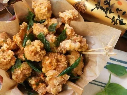 阿基師秘制臺式鹹酥雞,香酥的口感,一點都不油膩!!