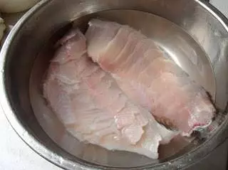鮮味十足,毫無腥味,QQ彈彈的手工魚丸,非常好吃!!