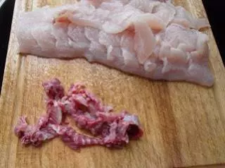 鮮味十足,毫無腥味,QQ彈彈的手工魚丸,非常好吃!!