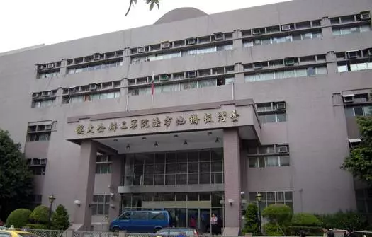 難防偷心賊!為防小偷裝監視器 驚見嬌妻連2天在家大戰2老王!