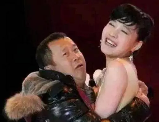 藍潔瑛去 世後,劉嘉玲爆料曾志偉真相!曾志偉:你最好別亂爆!!