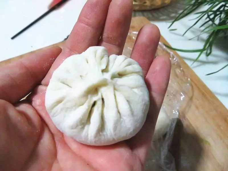 【韭菜雞蛋煎包】韭菜調餡做營養早餐,焦香底殼鮮嫩餡料,全家都愛做少了不夠吃!