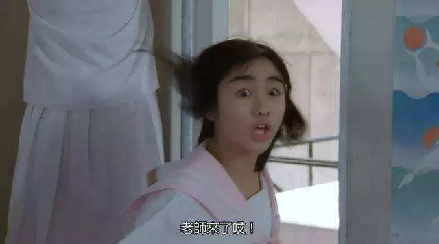 47歲黎姿一家近照,被殘疾丈夫獨寵15年,如今活成了這般模樣!