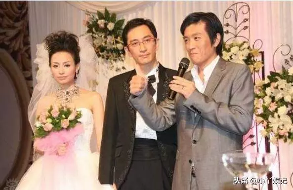 被小21歲女星「吸」光上億家產,和親生女兒住凶宅,如今54歲成這樣…