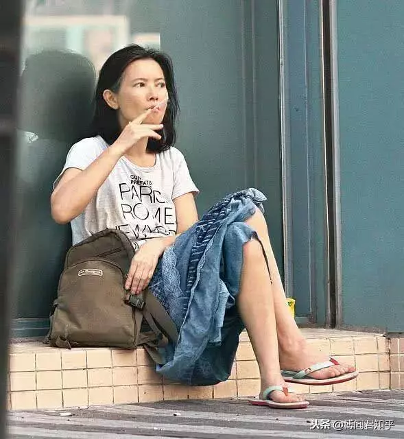 好友透露藍潔瑛生前曾遭人下藥,搭進兩億房產還因此破產