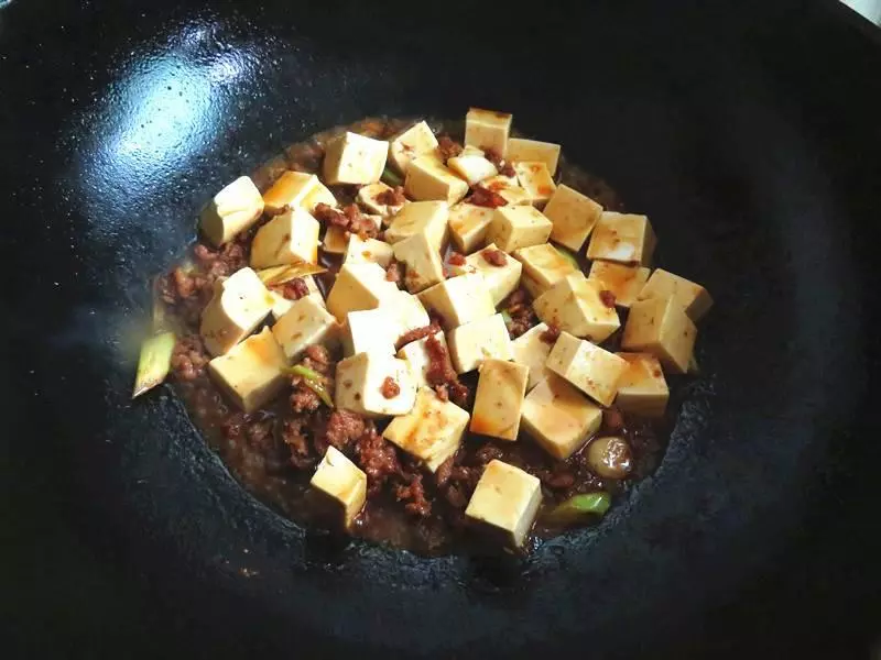 【肉末豆腐】它比麻婆豆腐做法簡單,不用勾芡超下飯