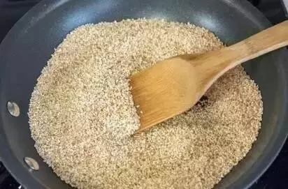 每天1小茶匙,補鈣勝過20杯牛奶,膝蓋關節不再痛了哦!