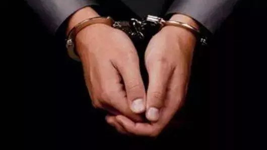 新加坡一男子從8樓墜下當場喪生!原因你絕對想不到...