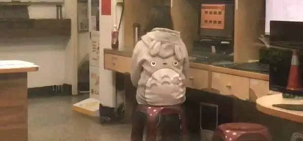 【2歲童疑餓死】傳生母驗屍後身上有腐臭味!