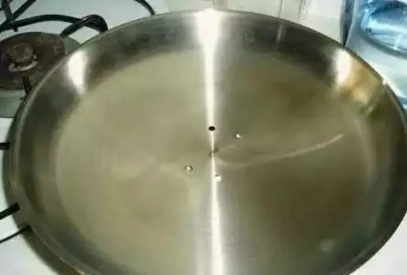 只用水洗不幹淨的,葡萄應該用它清洗