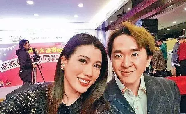TVB現代韋少寶,四女共侍一夫!跑龍套20年卻過億身家!