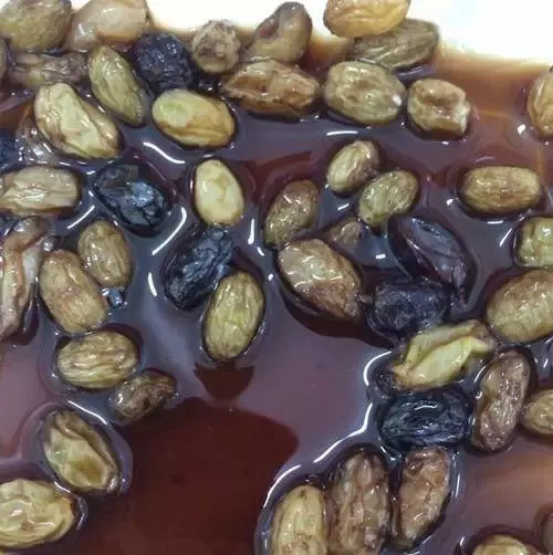 葡萄乾配上「這一物 」能防治老花眼、縮小子宮肌瘤、防白血病,還防癌!!