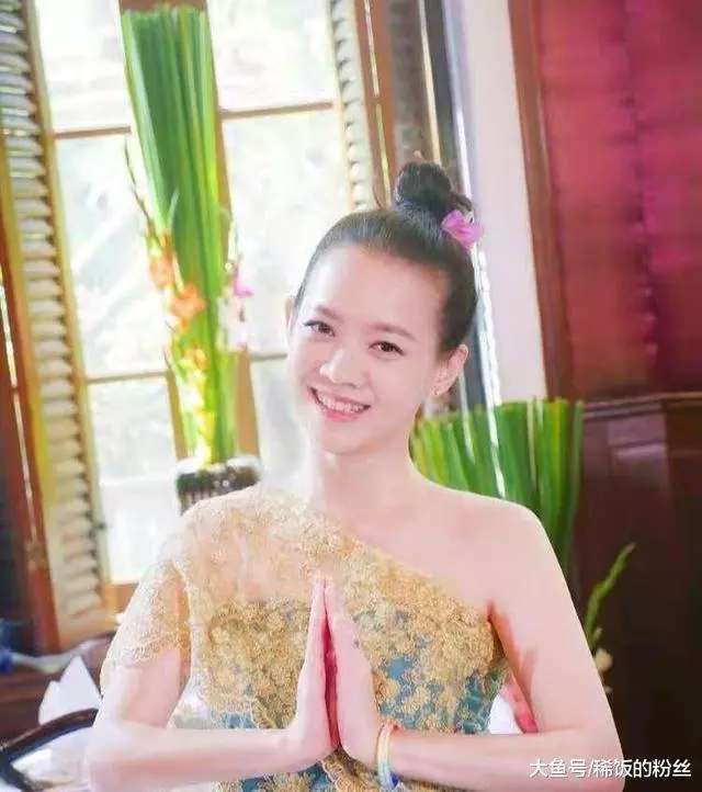 曾寶儀在節目主動替父回應「藍潔瑛事件」,果然虎父無犬女