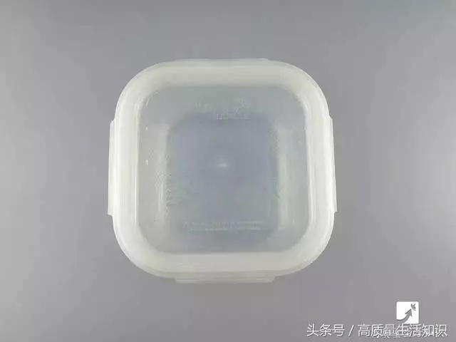 這樣泡發香菇只要兩分鐘,省了很多時間