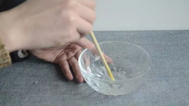 白醋加食鹽,解決了很多問題
