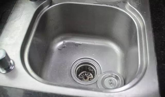 白醋加食鹽,解決了很多問題