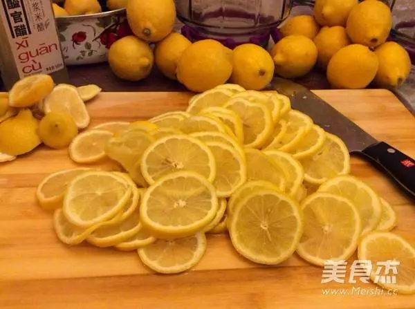 教你自製檸檬酵素,女人喝點好處多