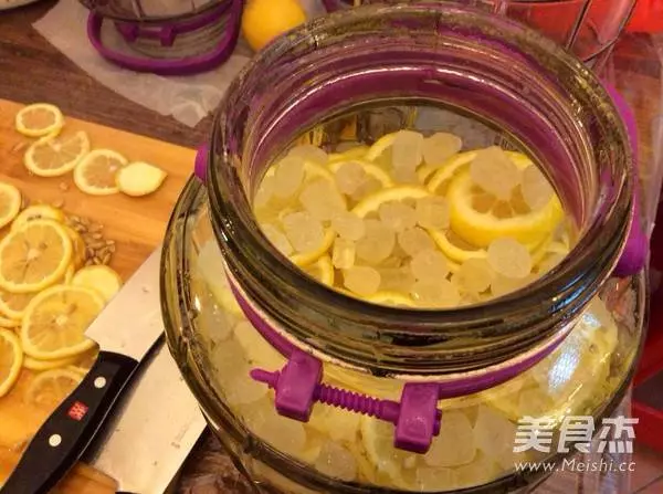 教你自製檸檬酵素,女人喝點好處多