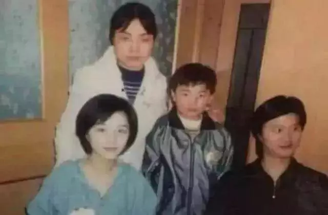 范冰冰李晨闢謠轉移67.8億註銷國籍!童年合照破范丞丞私生子謠言