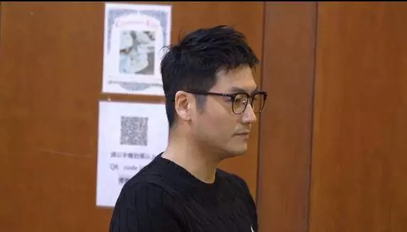藍潔瑛追思會張衛健表情凝重,劉德華崩潰到傷心痛哭,古天樂著手她的身後事,張曼玉送上花籃致意