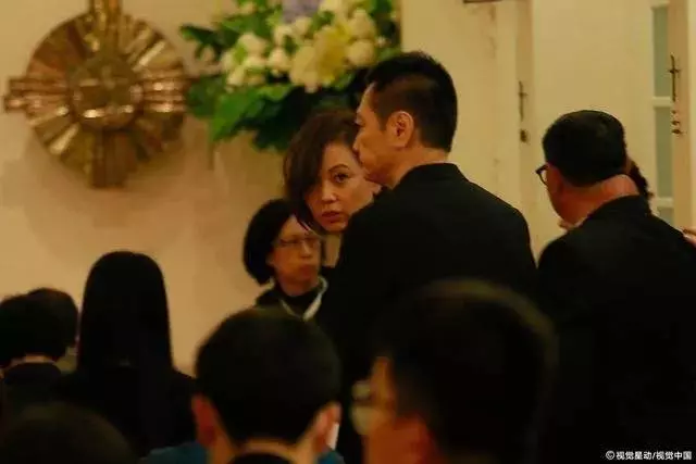 ◤藍潔瑛暴斃◢《大時代》眾演員到場致意!藍潔瑛追思彌撒!