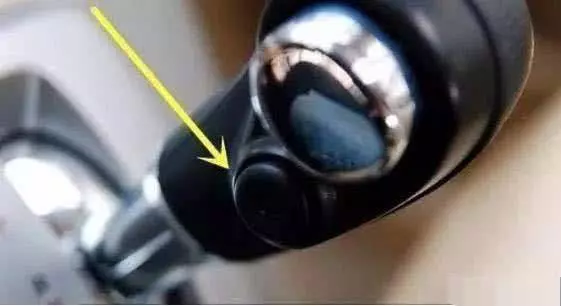 自動擋車主注意,這個按鍵作用很大,別開到報廢都不會