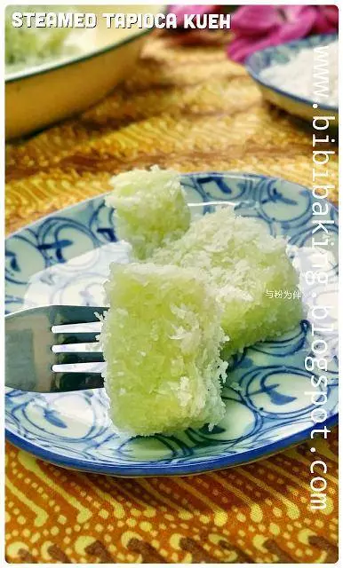 【蒸木薯西米糕SteamedTapiocaKuih】一款古早味濃的糕點,真的好好吃噢!