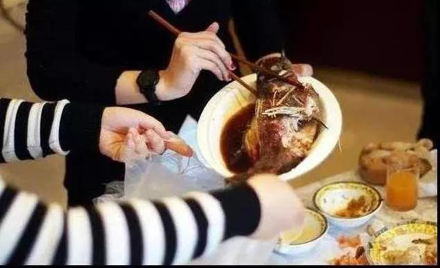 胃癌最無情!醫生提醒:這類水果致癌性極強 我們從不吃 很多人還是在吃