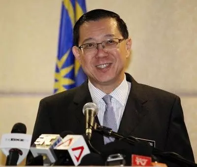 倪可敏申報收入曝光!遠遠超越林冠英成為第一!