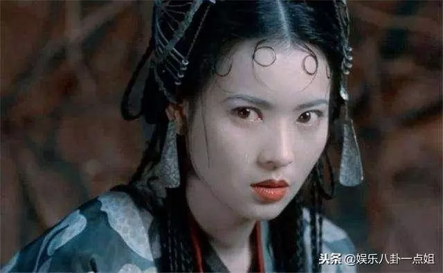 5年前劉嘉玲就暗示過藍潔瑛的不幸,TVB九龍女只有她最幸福