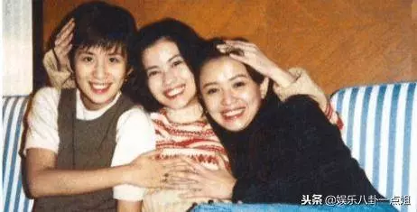 5年前劉嘉玲就暗示過藍潔瑛的不幸,TVB九龍女只有她最幸福