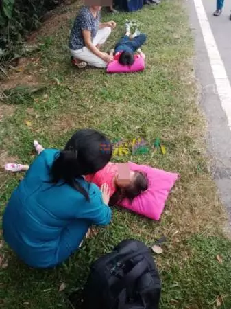 (大馬) 轎車撞休旅車華裔夫妻身亡、與2年幼兒女陰陽相隔 !
