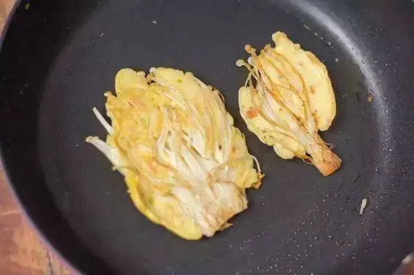 金針菇和雞蛋神搭配!這麼做出來的美食絕對好吃!