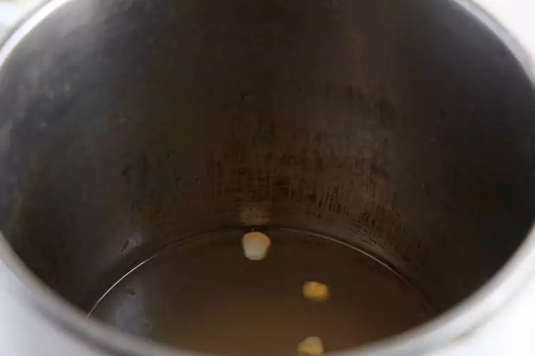 它比牛奶便宜,比豆漿營養,補腦增強記憶力,每次煮一鍋一滴不剩
