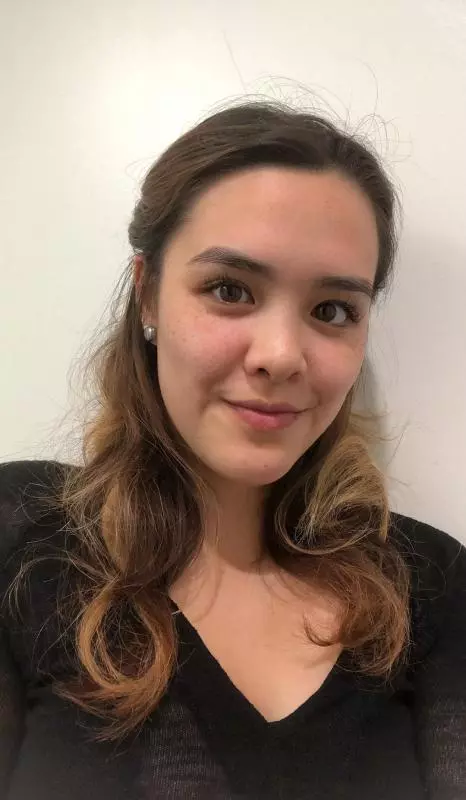 鍾麗緹大女兒是三國混血,如今近照比媽媽還顯老,網友:更像姐妹