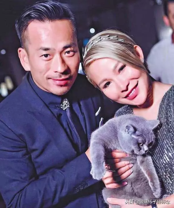 洗米華陪正宮東京游,不肯離婚又捨不得小三的他,真是大渣男!
