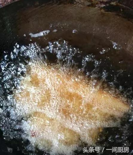 豬肉別再燒炒燉了!教你一個新吃法,做法簡單,愛吃肉的可以大飽口福了!