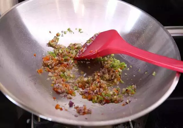 排骨這種做法, 從來沒有吃膩過,簡單又下飯!