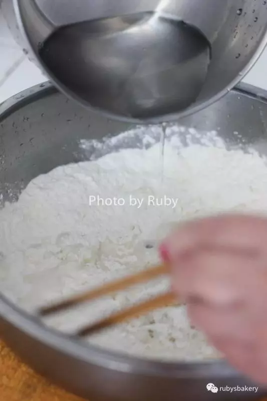 簡單的手擀刀切面 ! 用刀切出麵條,發現也沒什麼難的~
