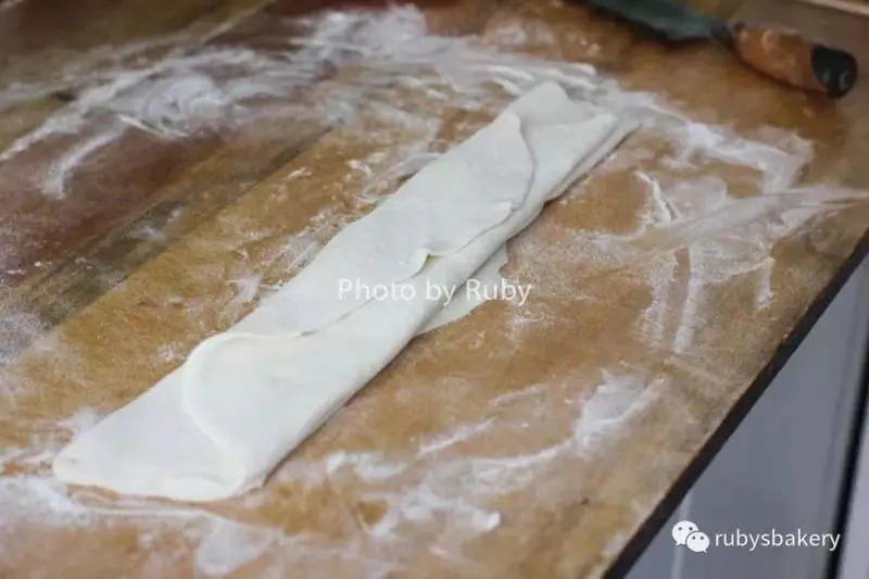 簡單的手擀刀切面 ! 用刀切出麵條,發現也沒什麼難的~