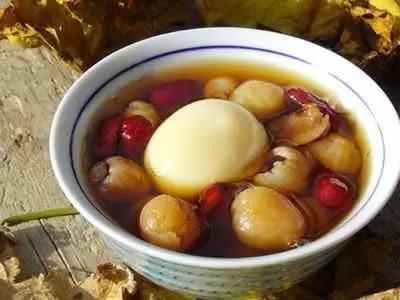 「龍眼乾」是很好的養生補品,尤其對腎臟很好,提供幾項用法給大家參考