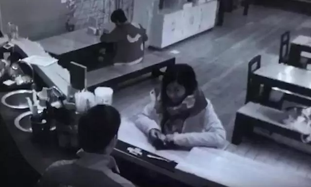女遊客玩高空飛索意外身亡 業者怕麻煩, 竟將屍體丟棄在河!