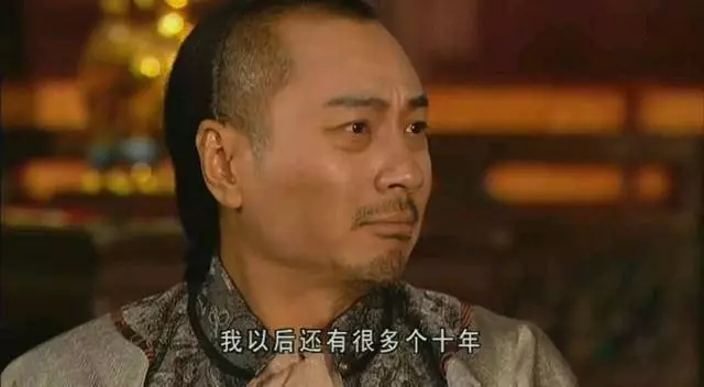 三屆TVB視帝,拋棄10年糟糠,為娶小三與母親斷絕關係