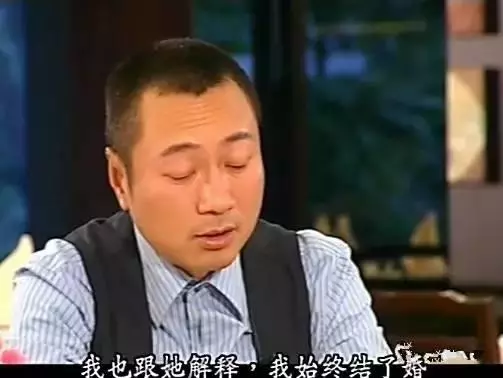 三屆TVB視帝,拋棄10年糟糠,為娶小三與母親斷絕關係