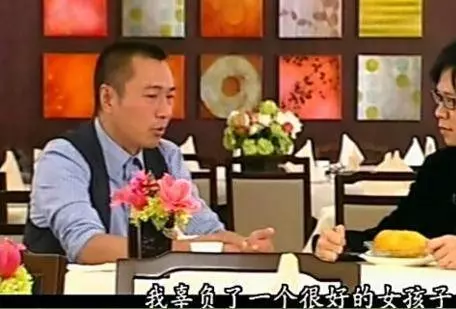 三屆TVB視帝,拋棄10年糟糠,為娶小三與母親斷絕關係