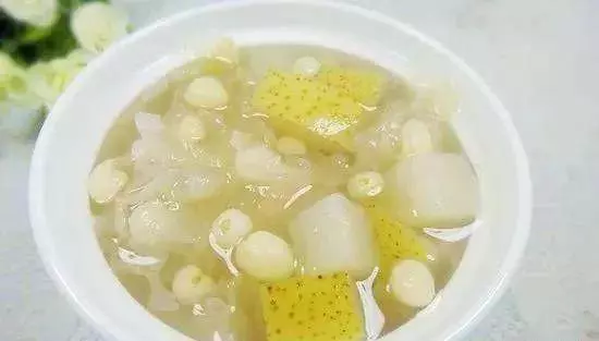 止咳小偏方,白醋裡加點這個快速止咳超見效!比吃藥更好