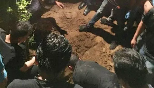 與警察局長爭女人,女同志慘遭水泥封屍
