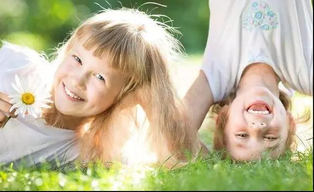 太准了!孩子有這10種信號,科學家證實:孩子智商高於同齡人水平線!你的孩子符合幾種?