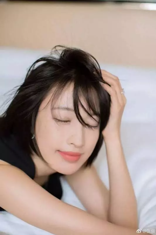 短髮剪多長最好看?這個黃金長度清爽顯臉小,高圓圓剪了減齡20歲!