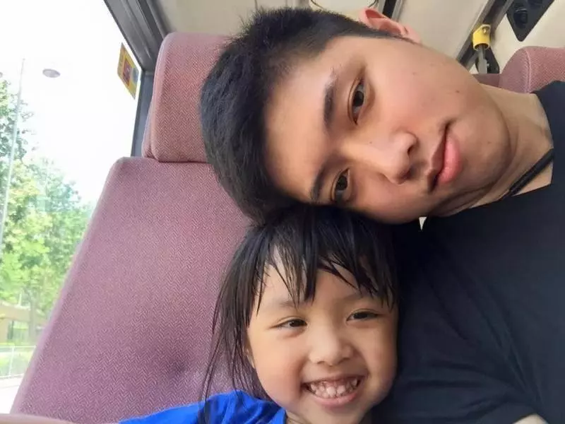 5歲女童被生父繼母活生生虐死!!把她舉起拋撞天花板10多次、剪刀剪肉、拖鞋巴臉、藤條亂掃、不給放吃! EZP9 生活網